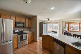 9818 Palm St NW, Coon Rapids, MN 55433 - Photo 4