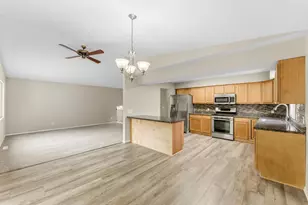 8009 Vincent Cir N, Brooklyn Park, MN 55444 - Photo 8