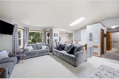 2914 S Bay Drive S, Fargo,  58103 - Photo 6