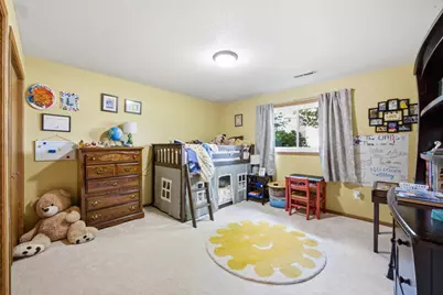 2914 S Bay Drive S, Fargo,  58103 - Photo 28