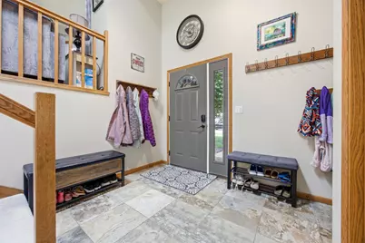 2914 S Bay Drive S, Fargo,  58103 - Photo 4