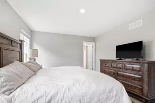 228 Snowdrop Trl, Waconia, MN 55387 - Photo 12
