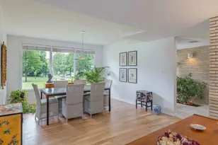 2191 Edgcumbe Rd, Saint Paul, MN 55116 - Photo 12