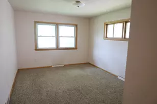 626 Oak St, Breckenridge, MN 56520 - Photo 12