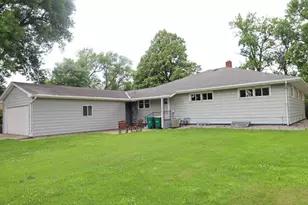 626 Oak St, Breckenridge, MN 56520 - Photo 6