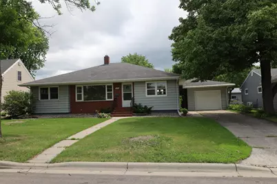 626 Oak Street, Breckenridge, MN 56520 - Photo 2