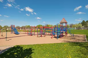 1806 Montana Ave E, Saint Paul, MN 55119 - Photo 32