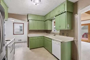 1806 Montana Ave E, Saint Paul, MN 55119 - Photo 10