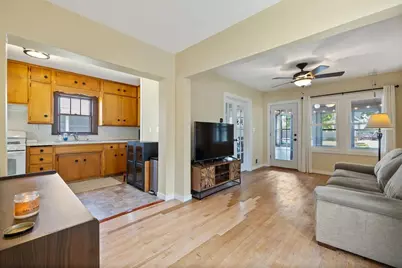206 14th Avenue S, South Saint Paul, MN 55075 - Photo 4