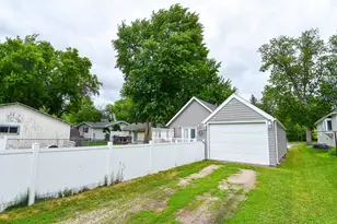 1017 Duluth Ave N, Thief River Falls, MN 56701 - Photo 60