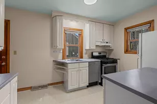 5750 Pleasant Ave, Minneapolis, MN 55419 - Photo 14
