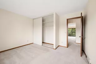 336 W 5th St, Waconia, MN 55387 - Photo 18