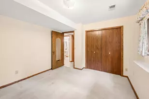 336 W 5th St, Waconia, MN 55387 - Photo 20
