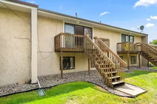 336 W 5th St, Waconia, MN 55387 - Photo 26