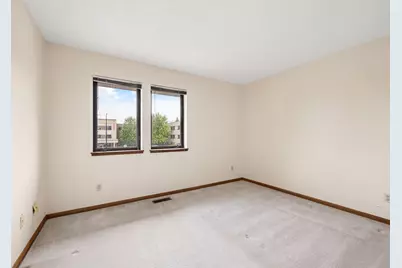 336 W 5th Street, Waconia, MN 55387 - Photo 16