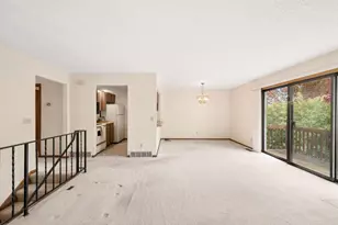 336 W 5th St, Waconia, MN 55387 - Photo 6
