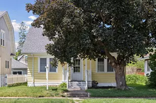 387 Cretin Ave S, Saint Paul, MN 55105 - Photo 2