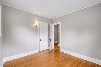 387 Cretin Avenue S, Saint Paul, MN 55105 - Photo 26
