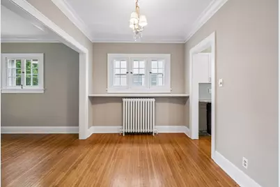 387 Cretin Avenue S, Saint Paul, MN 55105 - Photo 14