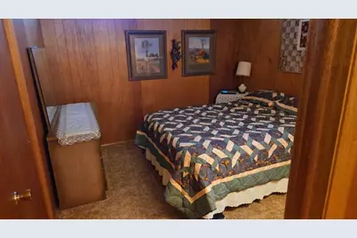 511 S McCornell Avenue, Parkers Prairie, MN 56361 - Photo 26