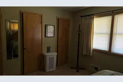 511 S McCornell Avenue, Parkers Prairie, MN 56361 - Photo 14