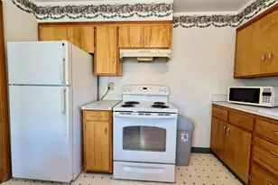 1212 N Marien St, Fergus Falls, MN 56537 - Photo 10