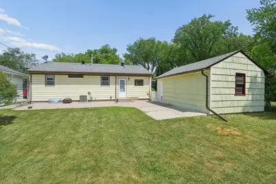 418 20th Avenue N, Fargo, ND 58102 - Photo 26