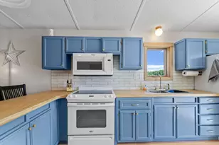 10206 Lakeside Dr, Finlayson, MN 55735 - Photo 2