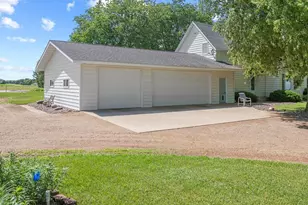 2693 225th Ave, Marshall, MN 56258 - Photo 80