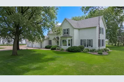 2693 225th Avenue, Marshall, MN 56258 - Photo 2