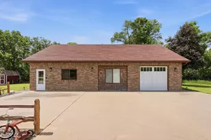 8666 Riverwood Circle N, New London, MN 56273 - Photo 6