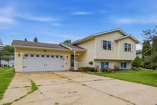 1950 Greenwood Dr, Owatonna, MN 55060 - Photo 42
