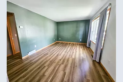 252 E Nelson Avenue, Newfolden, MN 56738 - Photo 8