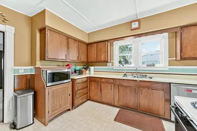 305 Mill Street N, Brownsdale, MN 55918 - Photo 10