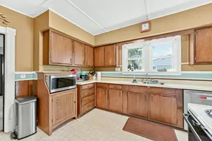 305 Mill St N, Brownsdale, MN 55918 - Photo 10