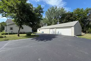 206 Amy Ave, Round Lake, MN 56167 - Photo 2