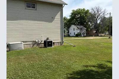 206 Amy Avenue, Round Lake, MN 56167 - Photo 4