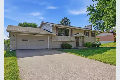 5216 Taylor Street NE, Fridley, MN 55421 - Photo 2
