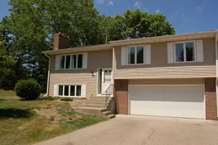 1693 Covington Ln, Eagan, MN 55122 - Photo 1