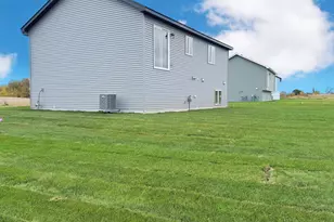 807 Prateria Ave, Avon, MN 56310 - Photo 20