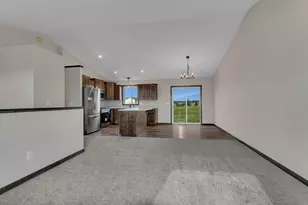 807 Prateria Ave, Avon, MN 56310 - Photo 8