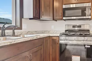807 Prateria Ave, Avon, MN 56310 - Photo 6