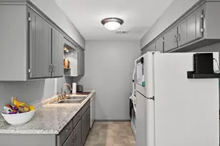3060 109th Ln NW, Coon Rapids, MN 55433 - Photo 8