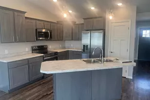1615 30th St NW, Bemidji, MN 56601 - Photo 8