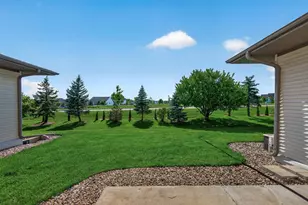 1245 Vernon Dr, Carver, MN 55315 - Photo 24