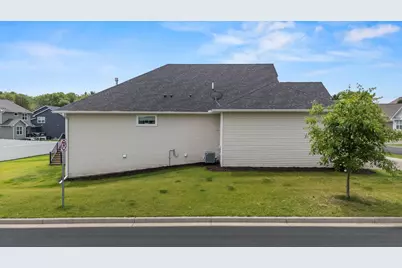 490 Elizabeth Way, Hudson, WI 54016 - Photo 36