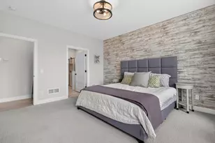 490 Elizabeth Way, Hudson, WI 54016 - Photo 20