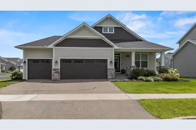 490 Elizabeth Way, Hudson, WI 54016 - Photo 2