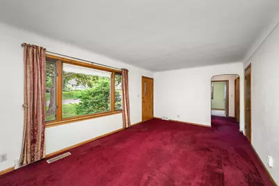 1789 Kennard Street, Maplewood, MN 55109 - Photo 2