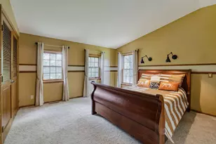 211 Paisley Ln, Golden Valley, MN 55422 - Photo 22